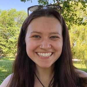 Meet your Posher, Amber